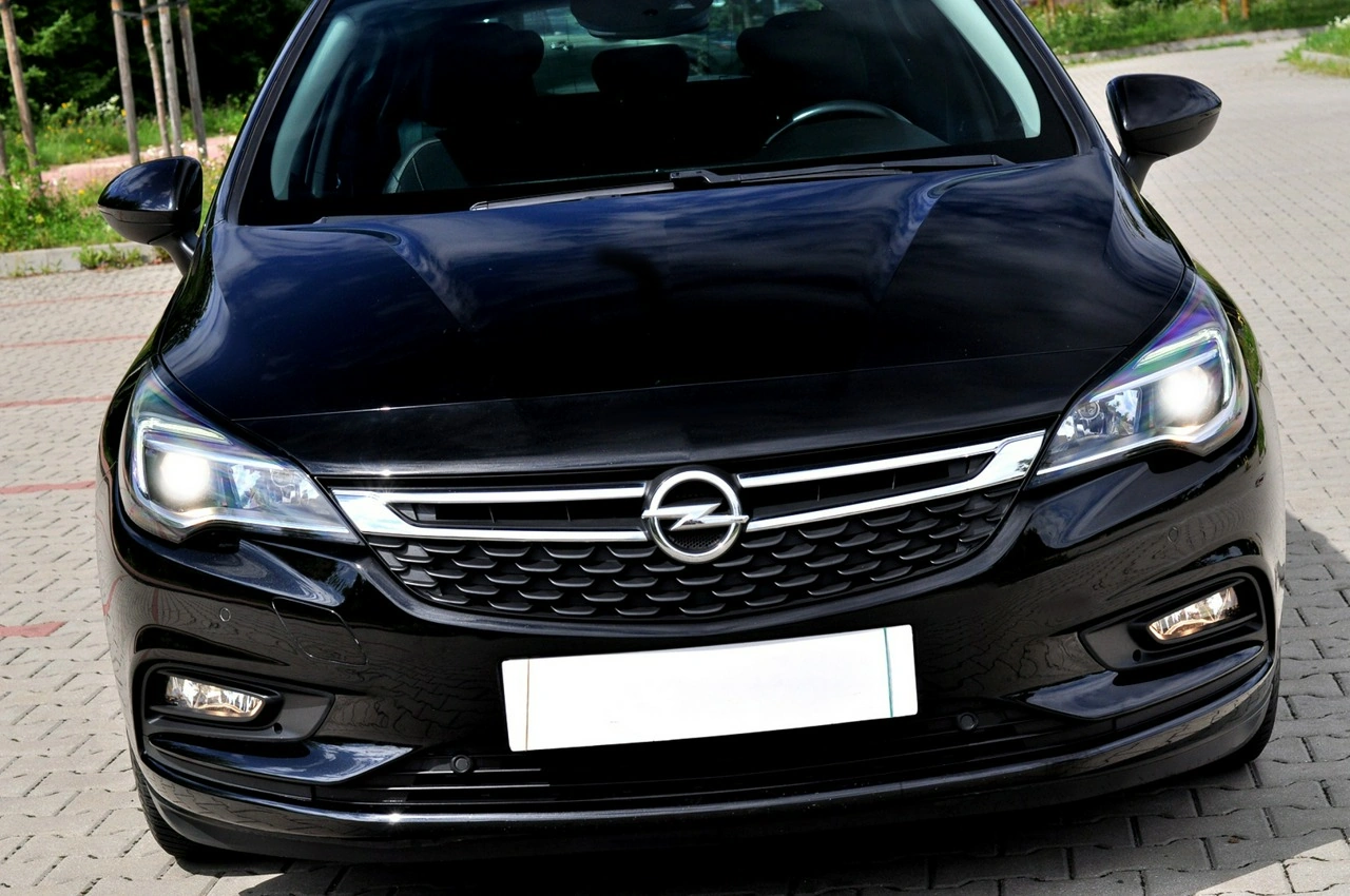 Opel Astra - Zdjęcie 35