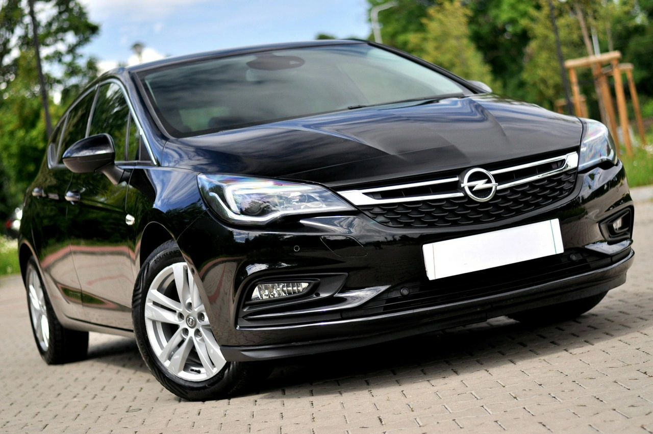 Opel Astra - Zdjęcie 4