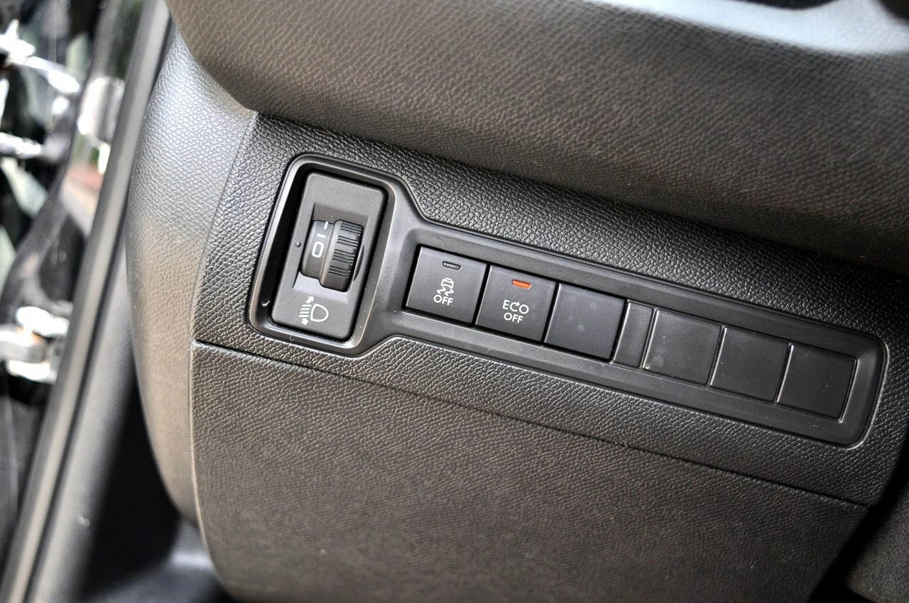 Peugeot 308 - Zdjęcie 14