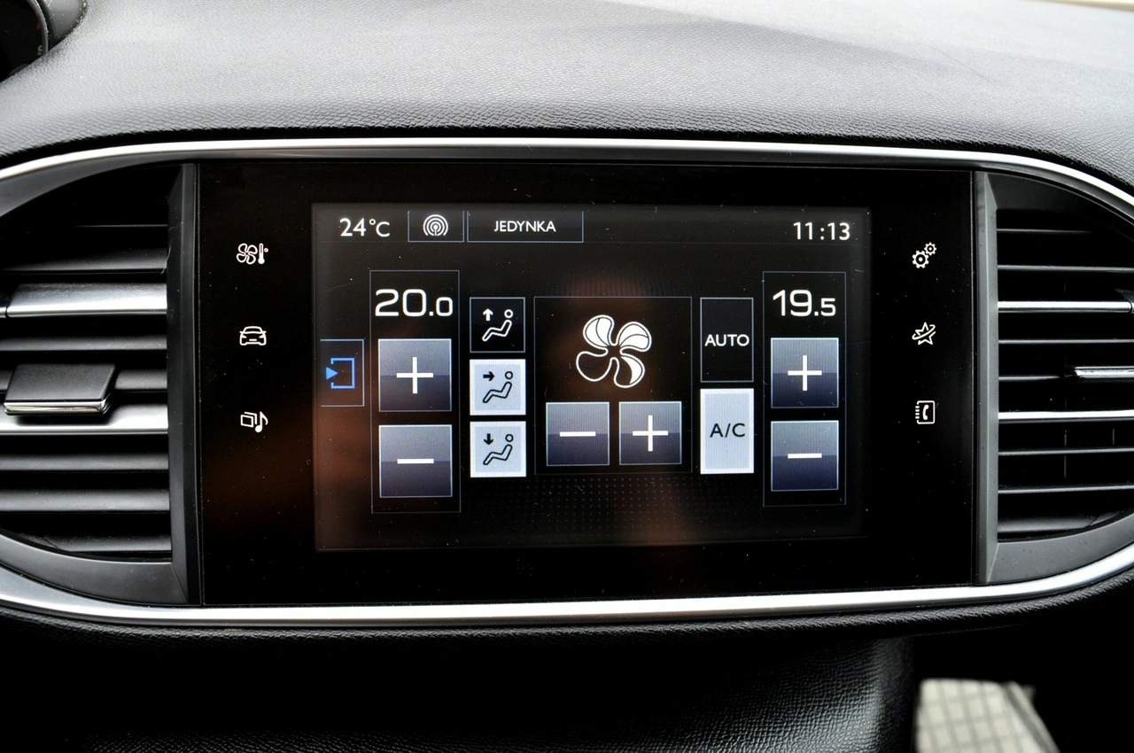 Peugeot 308 - Zdjęcie 19