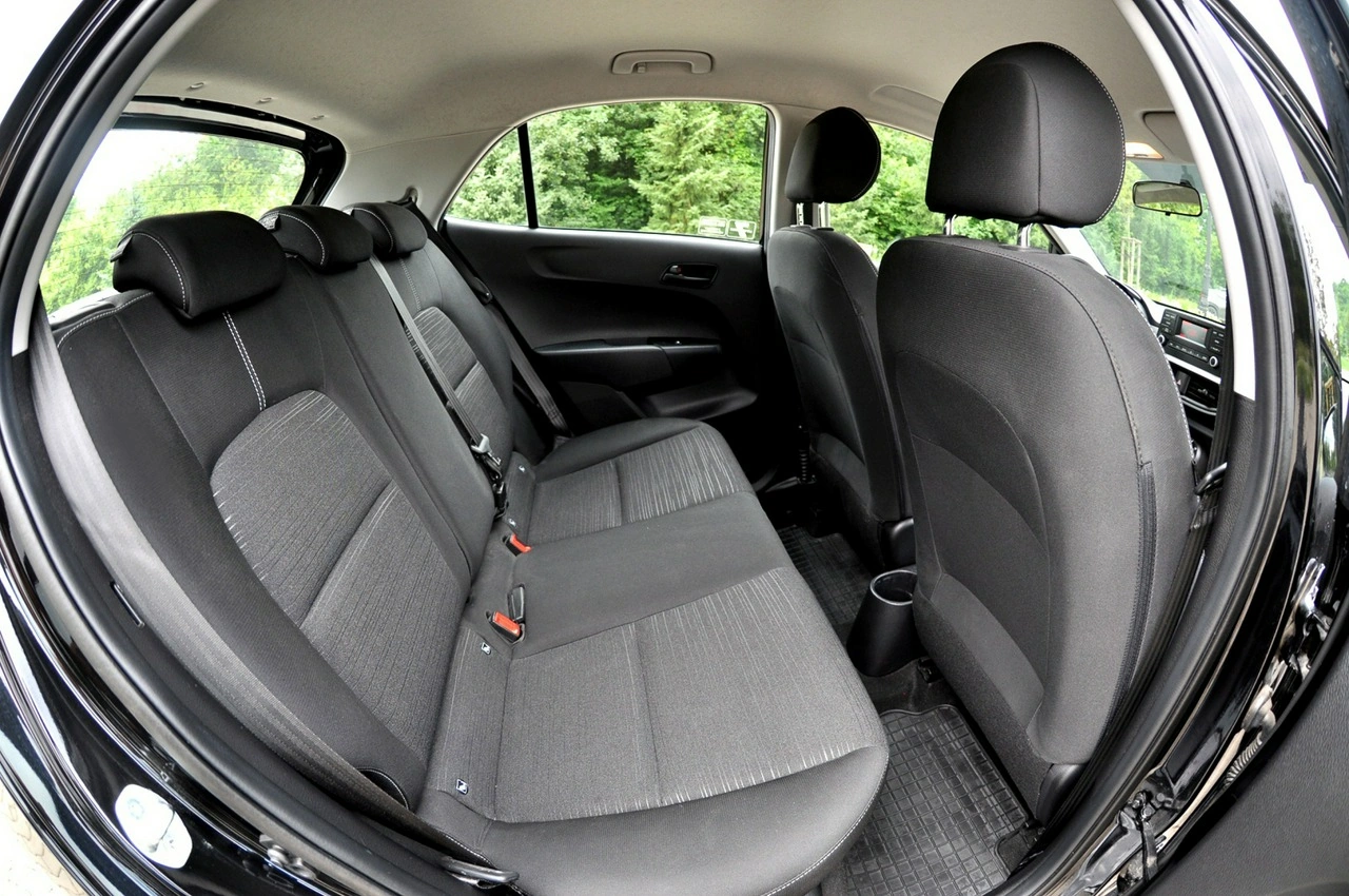 Kia Picanto - Zdjęcie 9