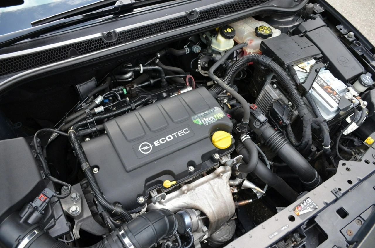 Opel Astra - Zdjęcie 15