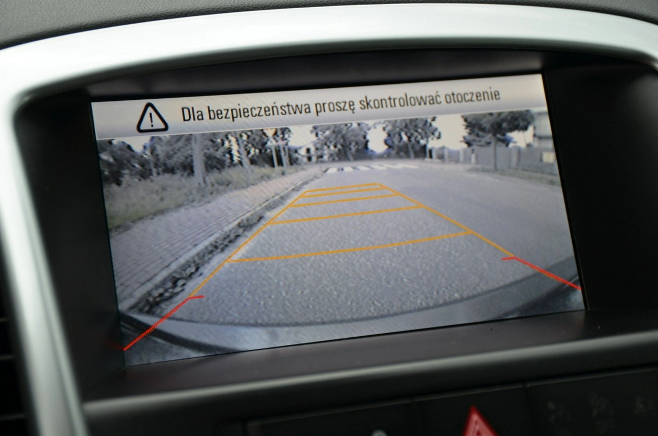 Opel Astra - Zdjęcie 35