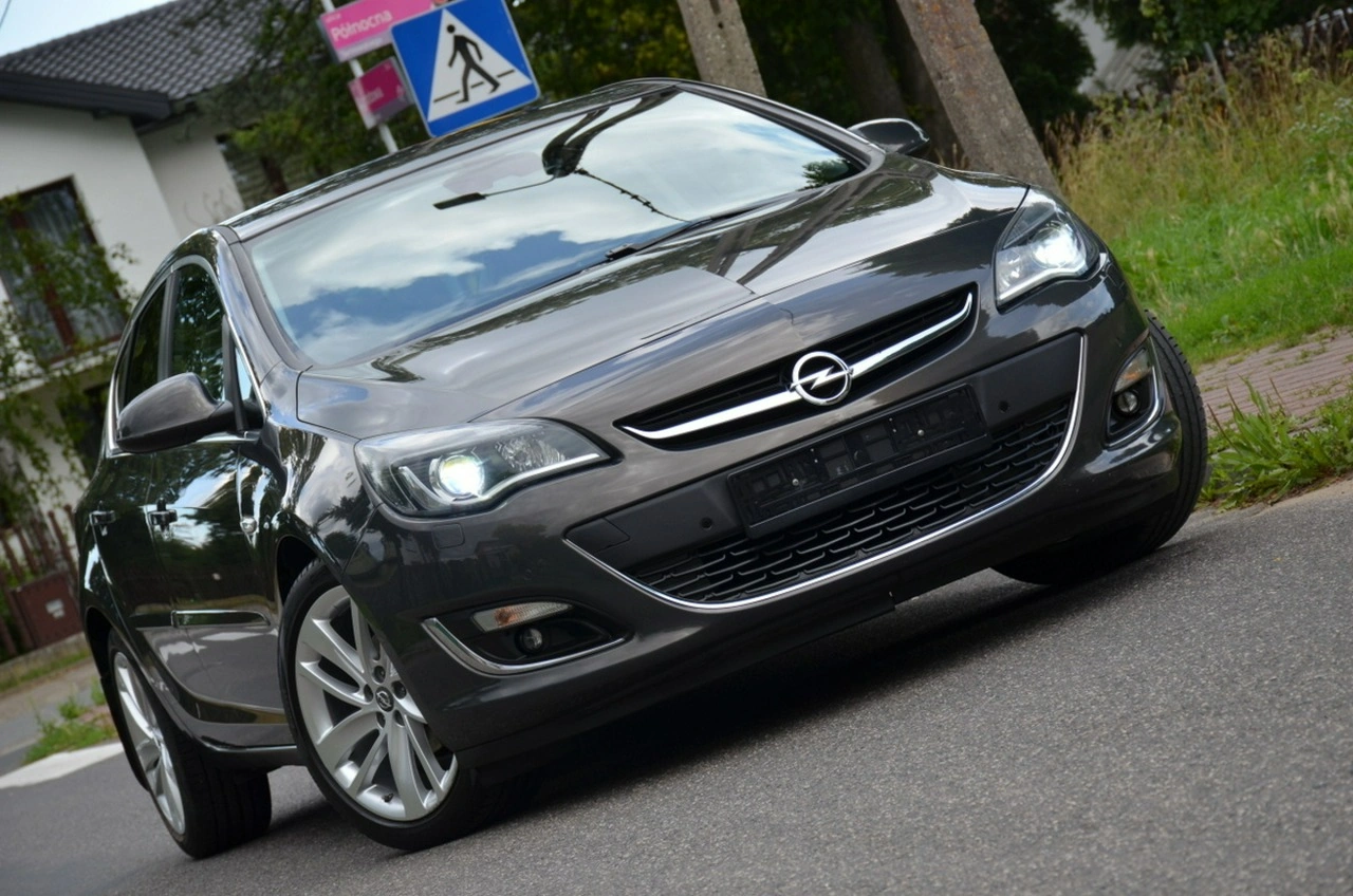 Opel Astra - Zdjęcie 38