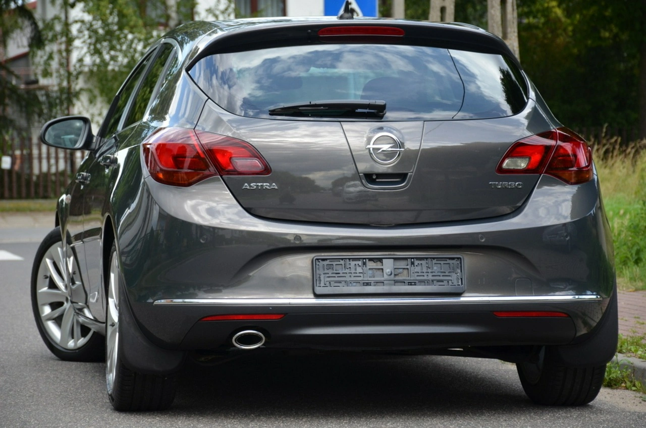 Opel Astra - Zdjęcie 3