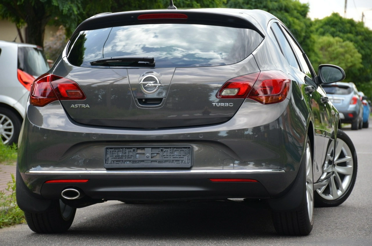 Opel Astra - Zdjęcie 8
