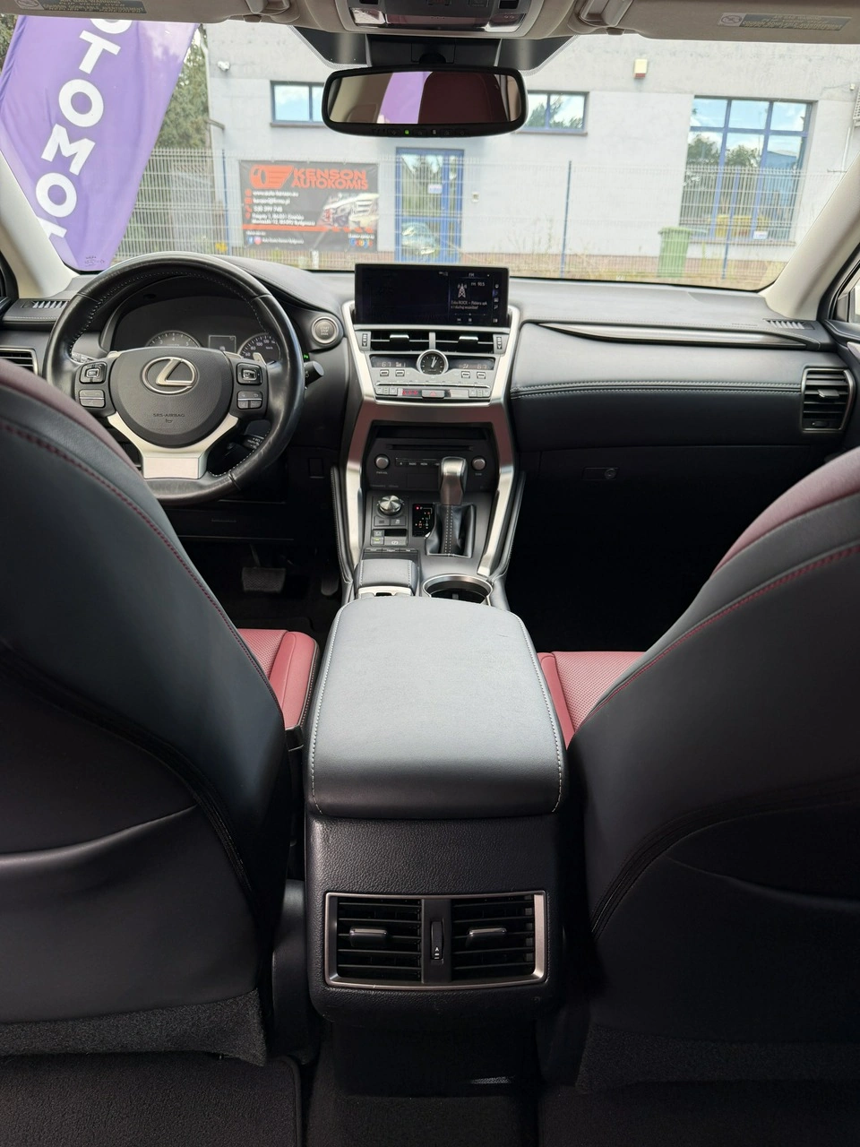 Lexus NX - Zdjęcie 28