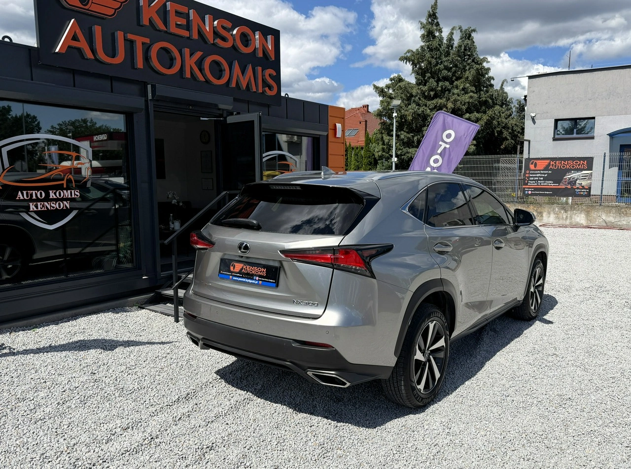 Lexus NX - Zdjęcie 2