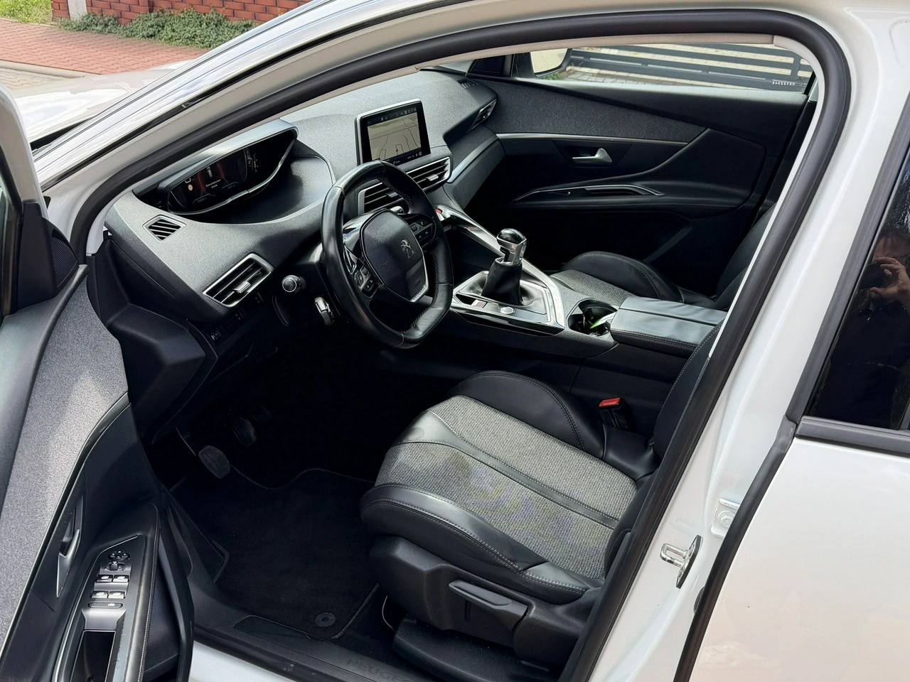 Peugeot 3008 - Zdjęcie 10