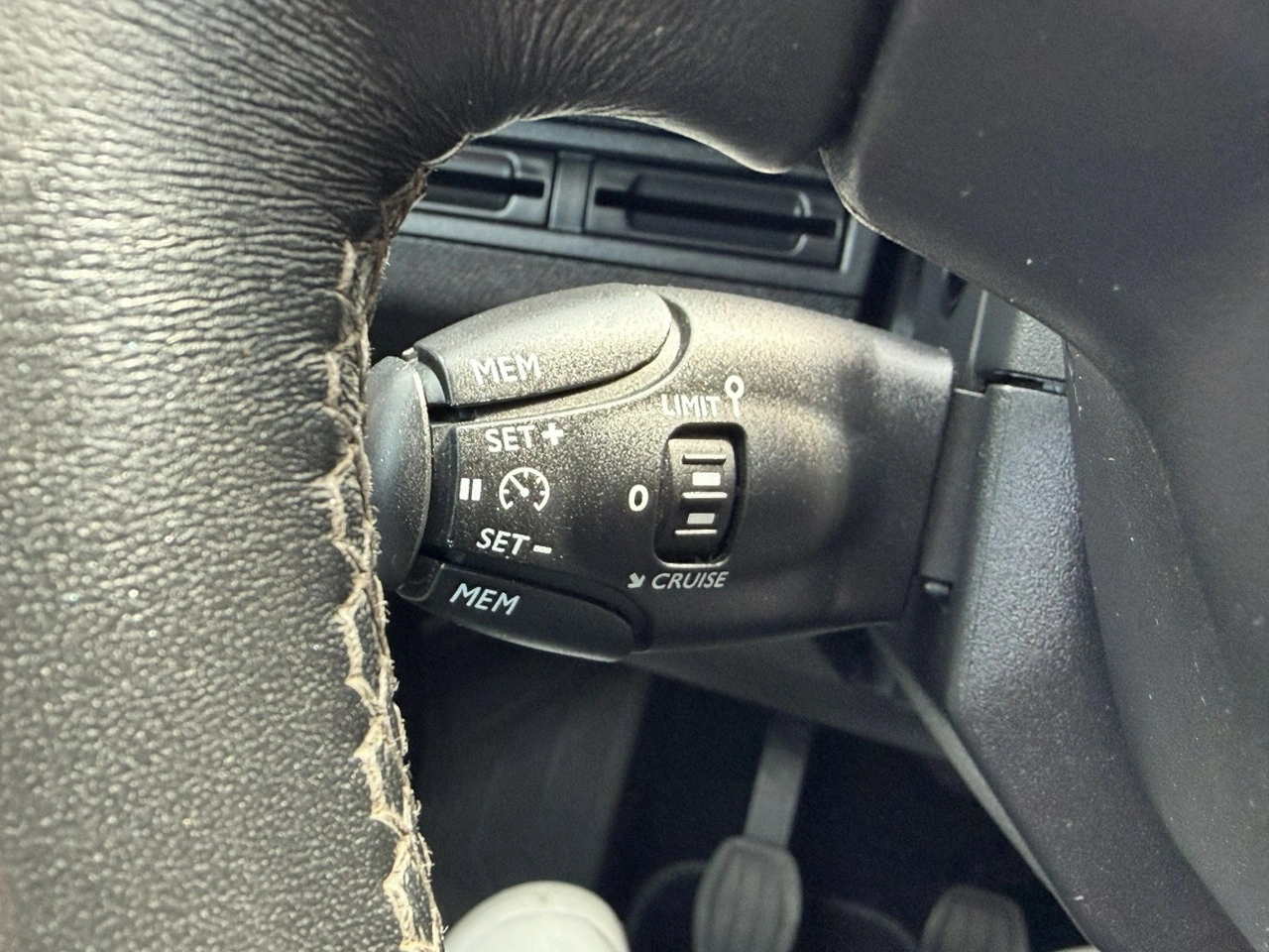 Peugeot 3008 - Zdjęcie 12