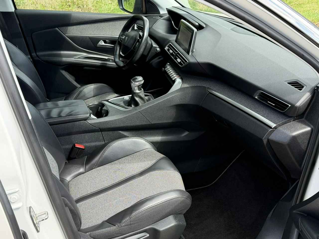 Peugeot 3008 - Zdjęcie 6