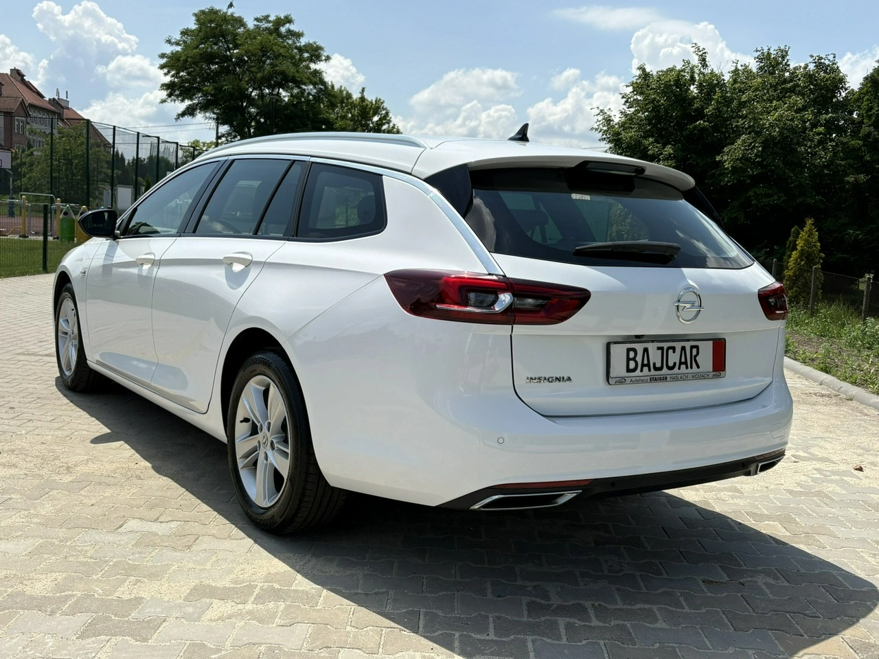 Opel Insignia - Zdjęcie 4