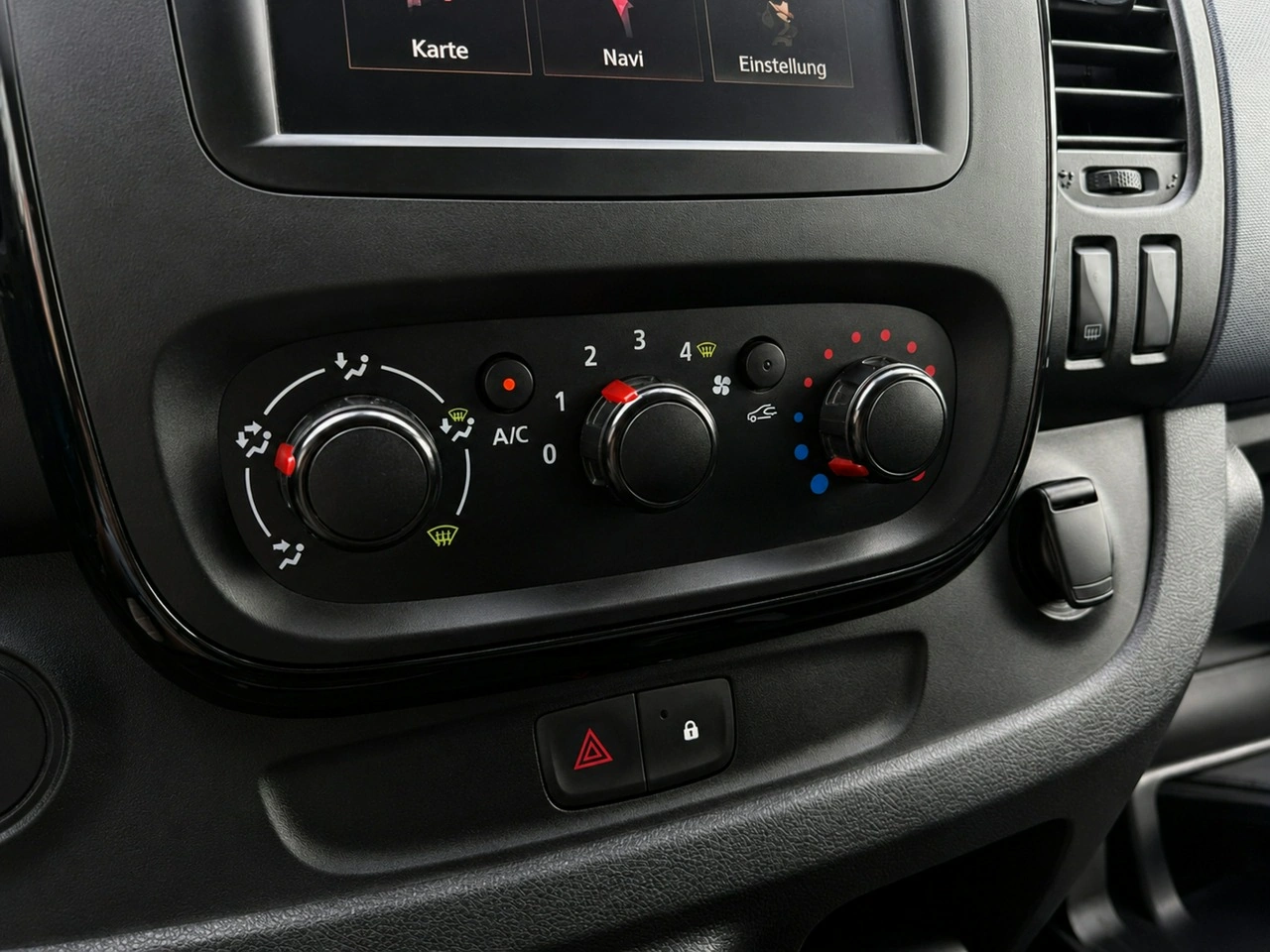 Opel Vivaro - Zdjęcie 8