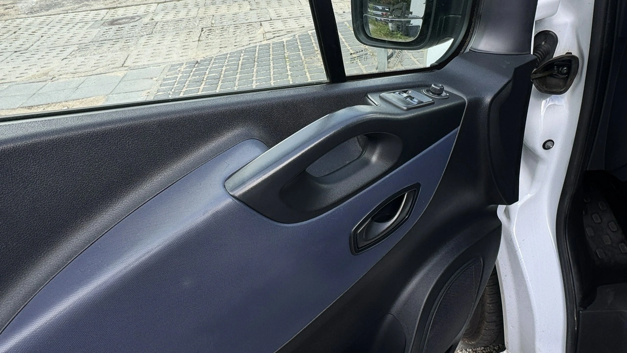 Opel Vivaro - Zdjęcie 27