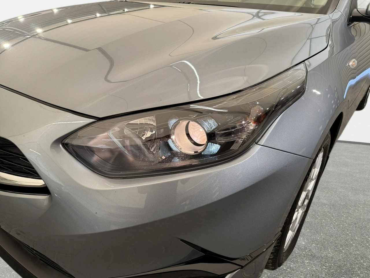 Kia Ceed - Zdjęcie 8