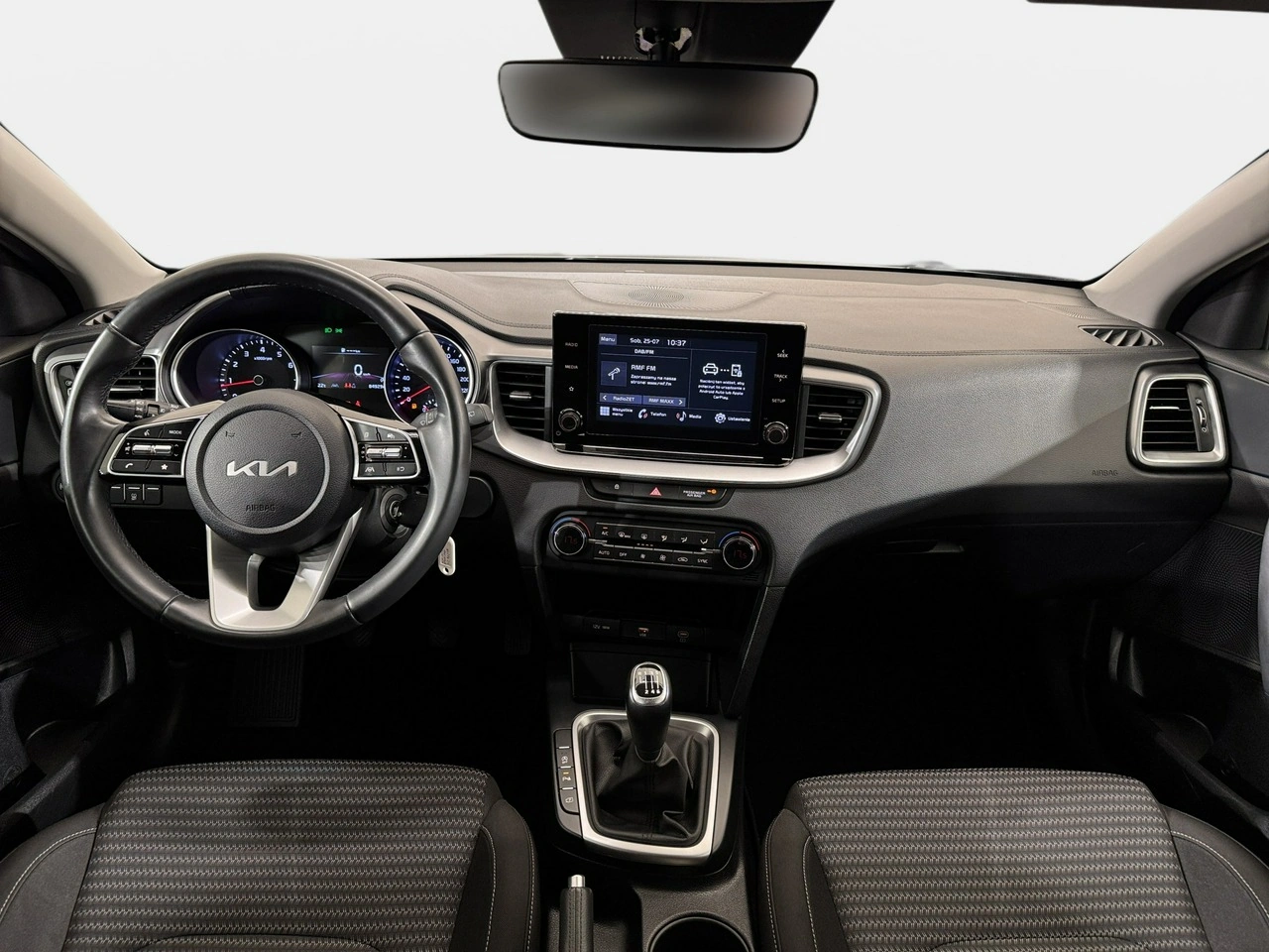 Kia Ceed - Zdjęcie 11