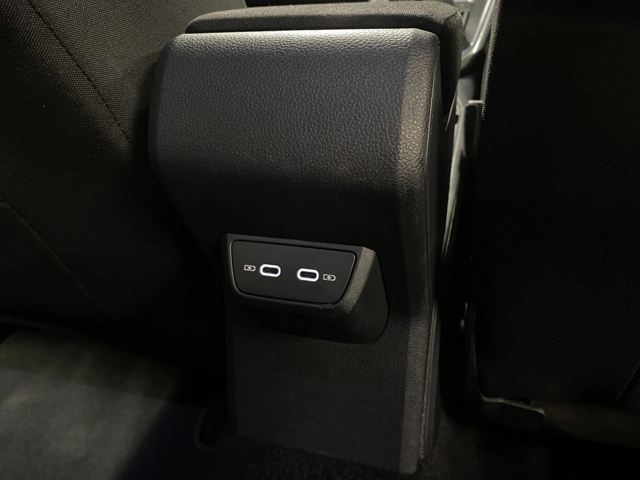 Volkswagen Taigo - Zdjęcie 17