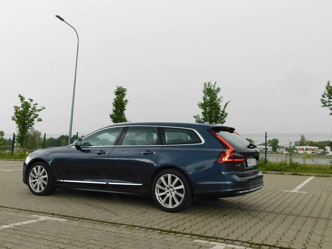 Volvo V90 - Zdjęcie 2