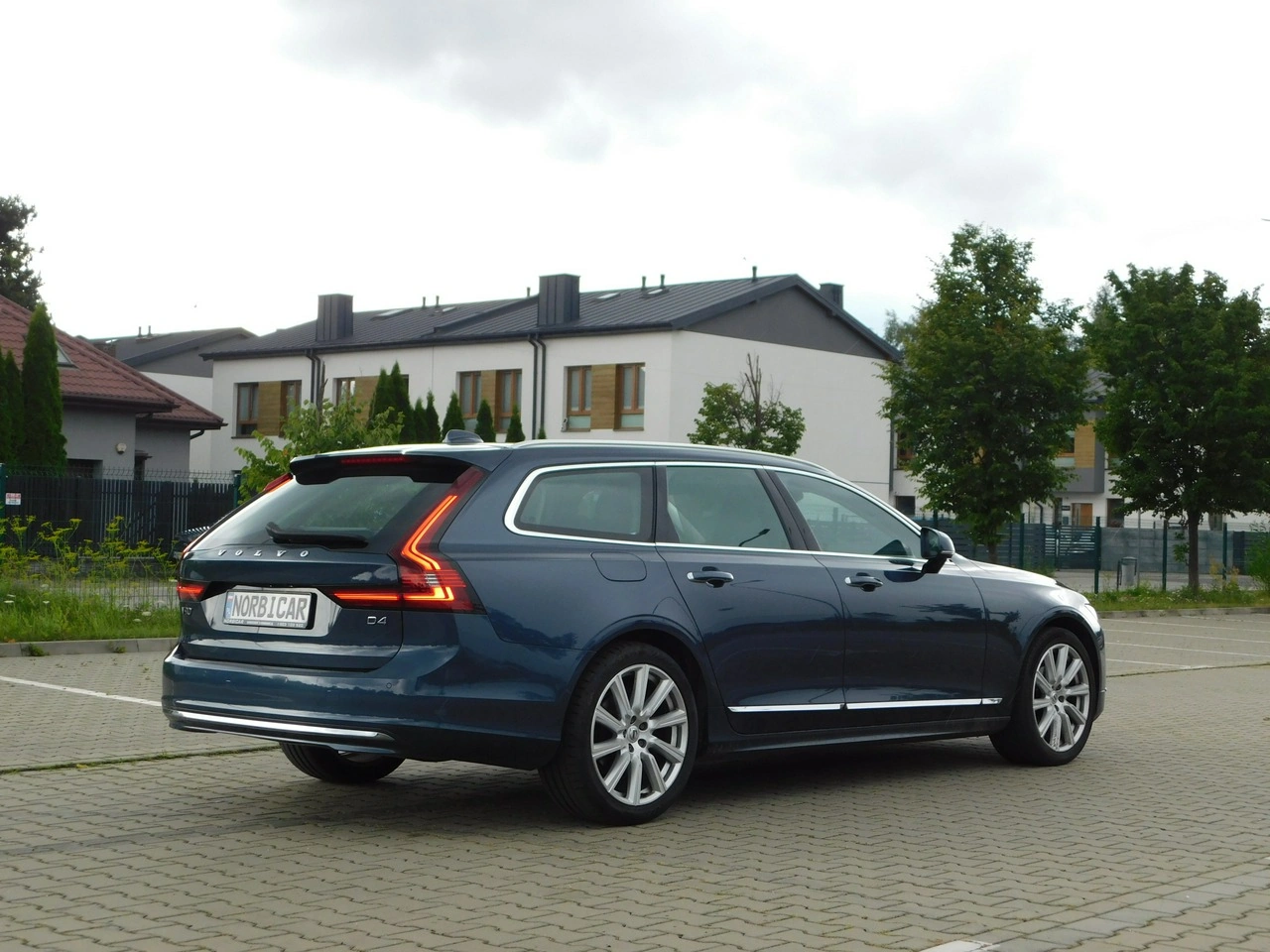 Volvo V90 - Zdjęcie 3
