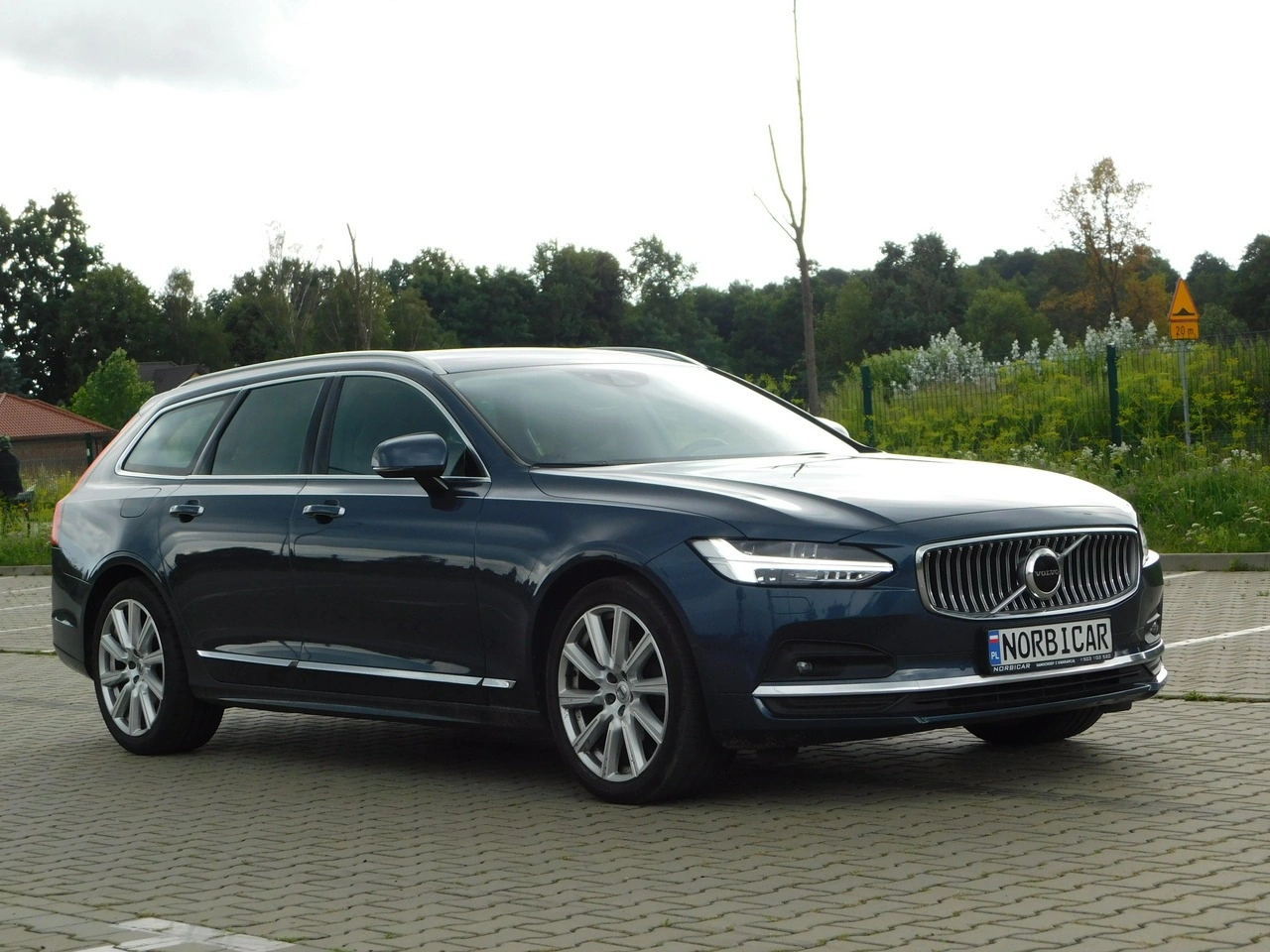 Volvo V90 - Zdjęcie 4