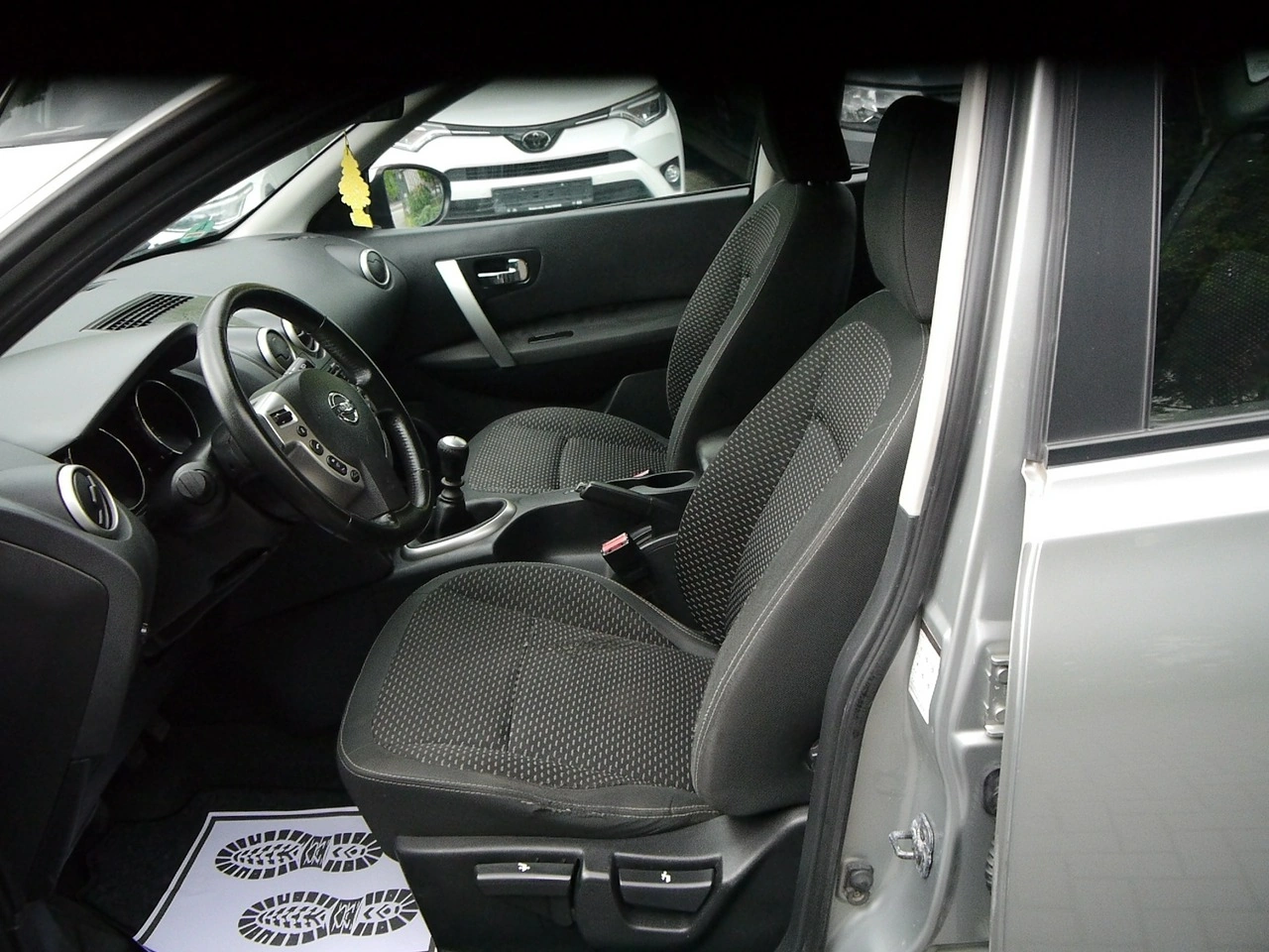 Nissan Qashqai - Zdjęcie 23