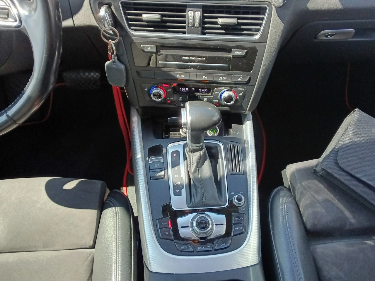Audi Q5 - Zdjęcie 18