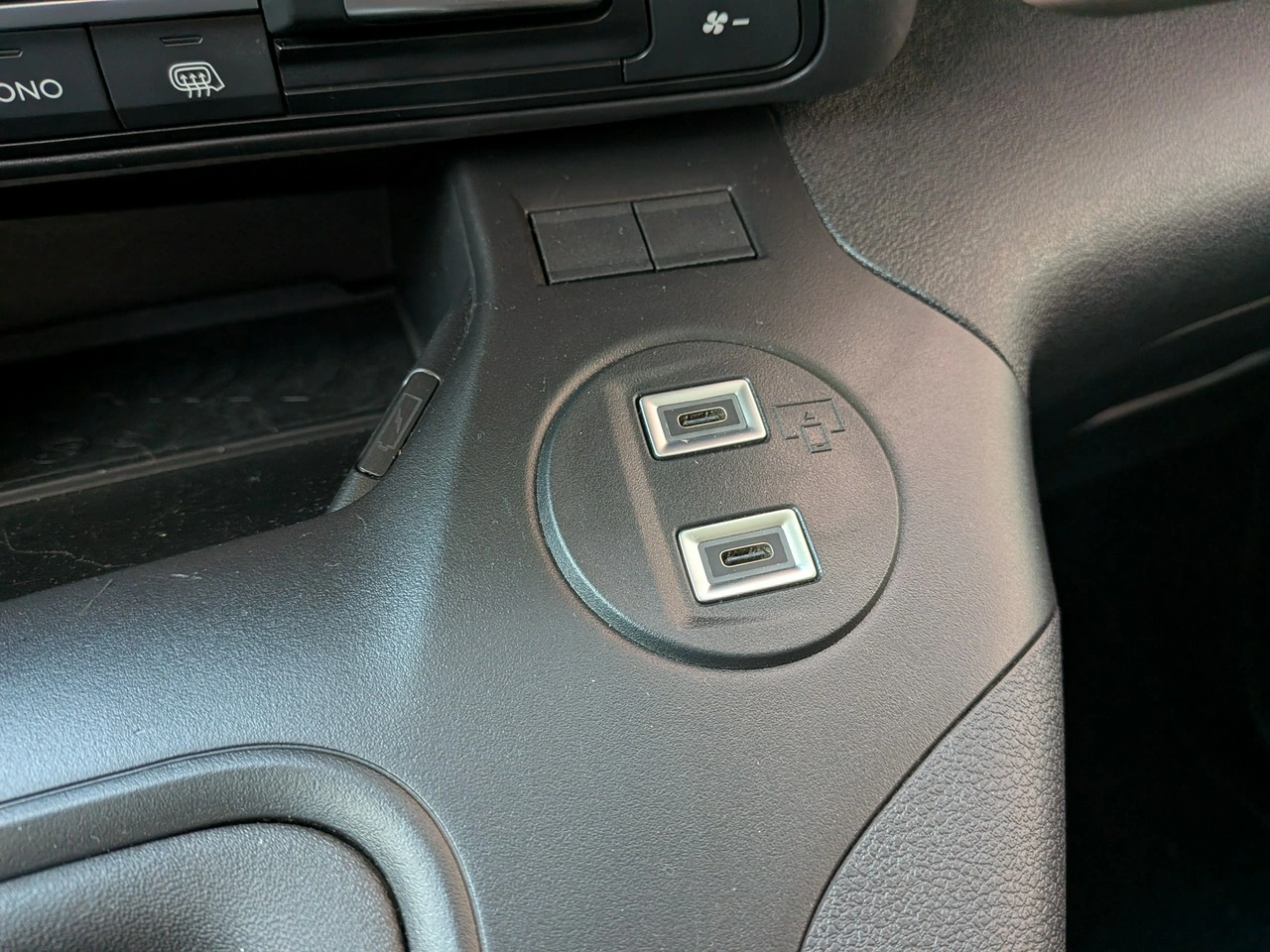 Peugeot Partner - Zdjęcie 24