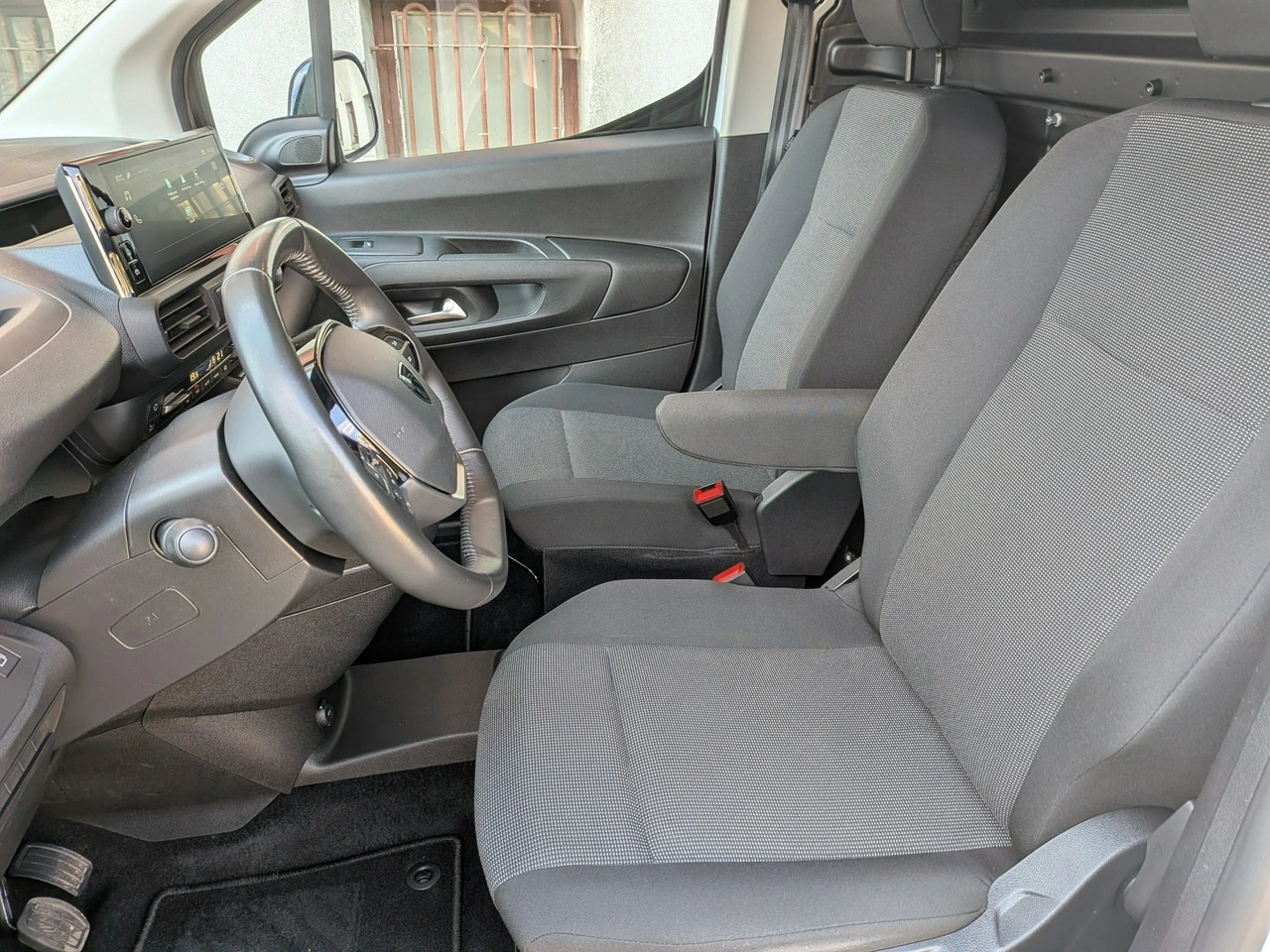 Peugeot Partner - Zdjęcie 9