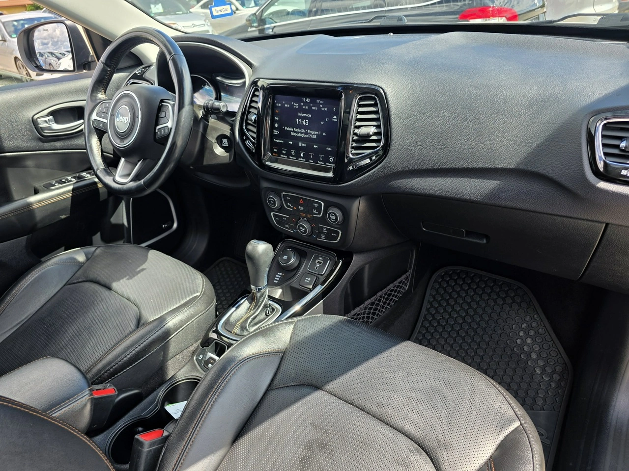 Jeep Compass - Zdjęcie 14