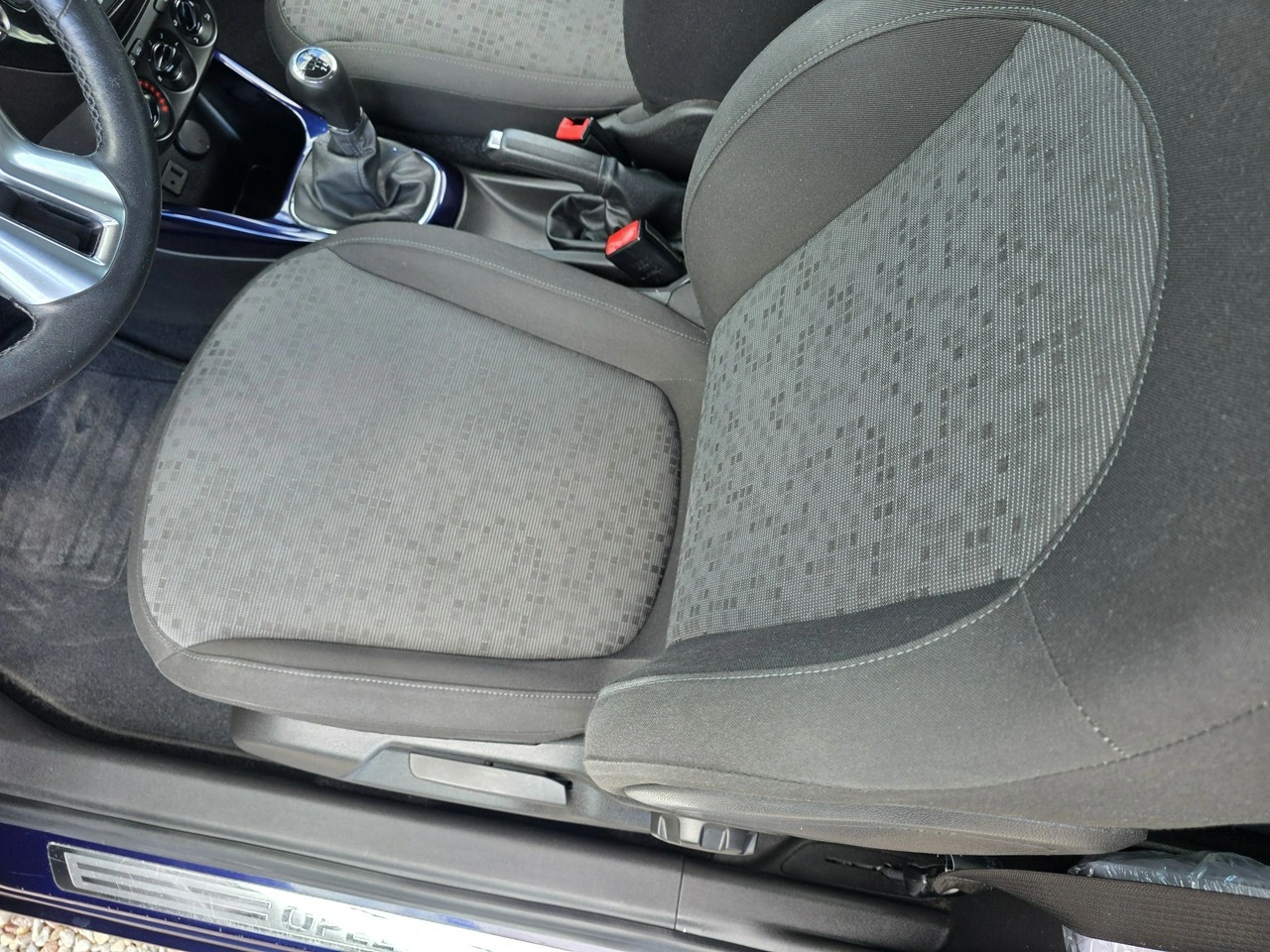 Opel Adam - Zdjęcie 22