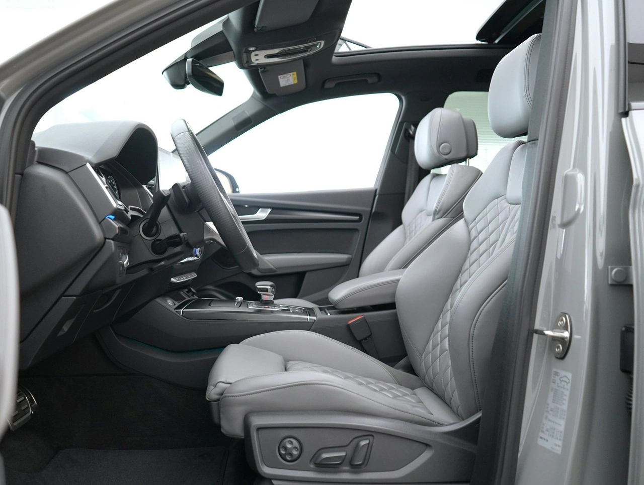 Audi Q5 - Zdjęcie 14
