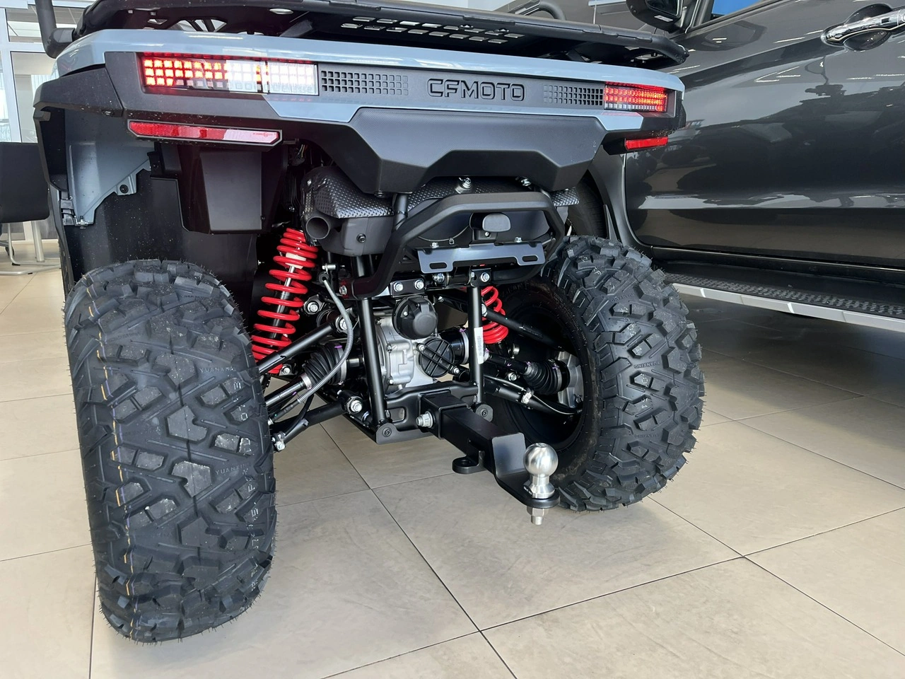 CF Moto C-Force - Zdjęcie 11