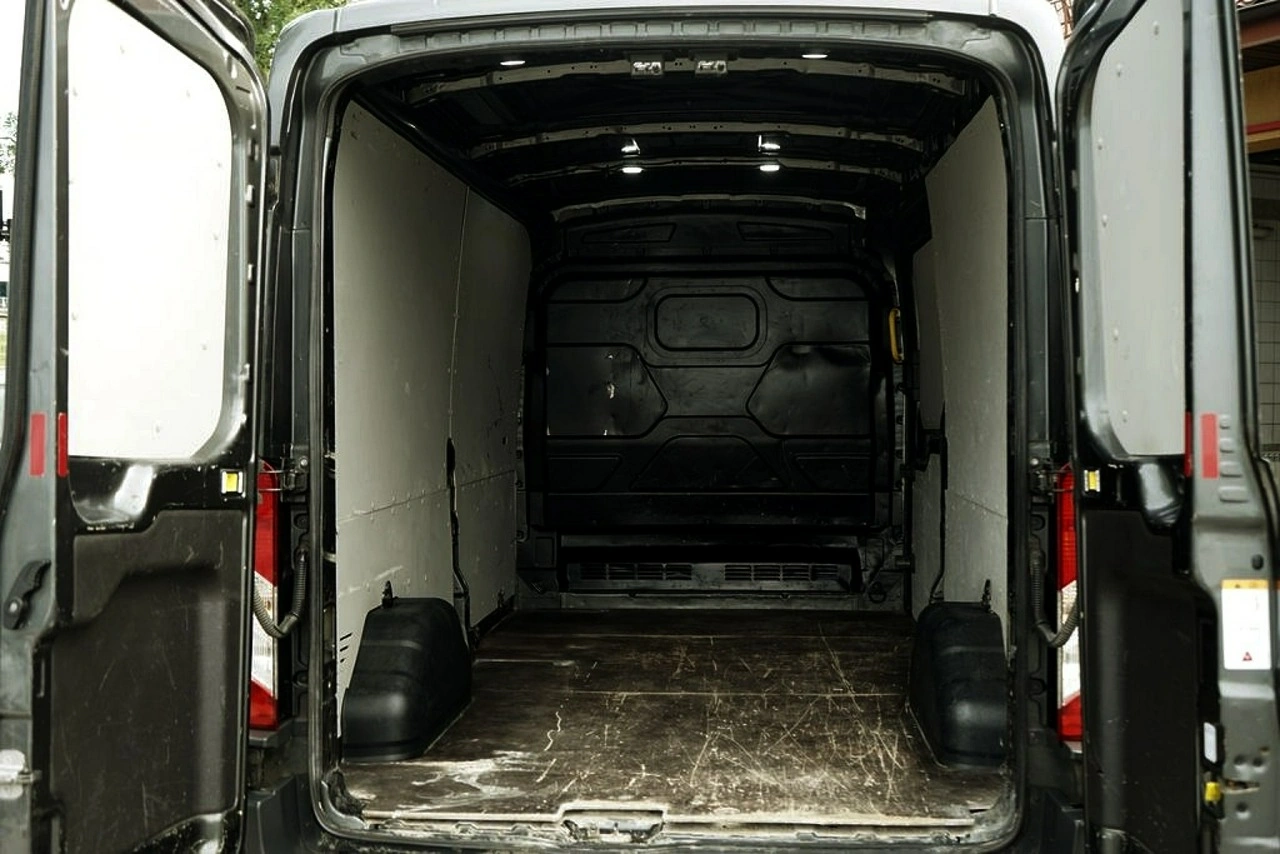 Ford Transit - Zdjęcie 18