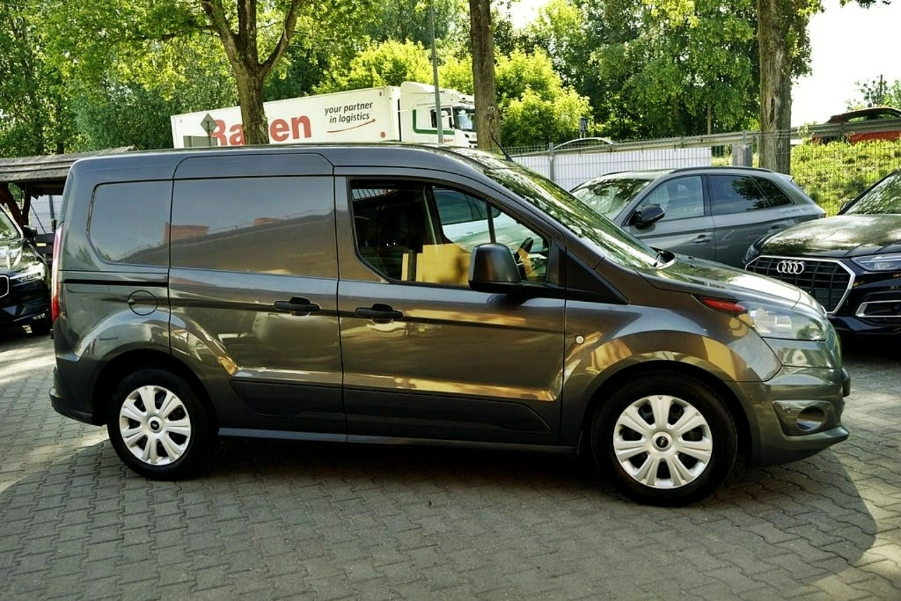Ford Transit Connect - Zdjęcie 11