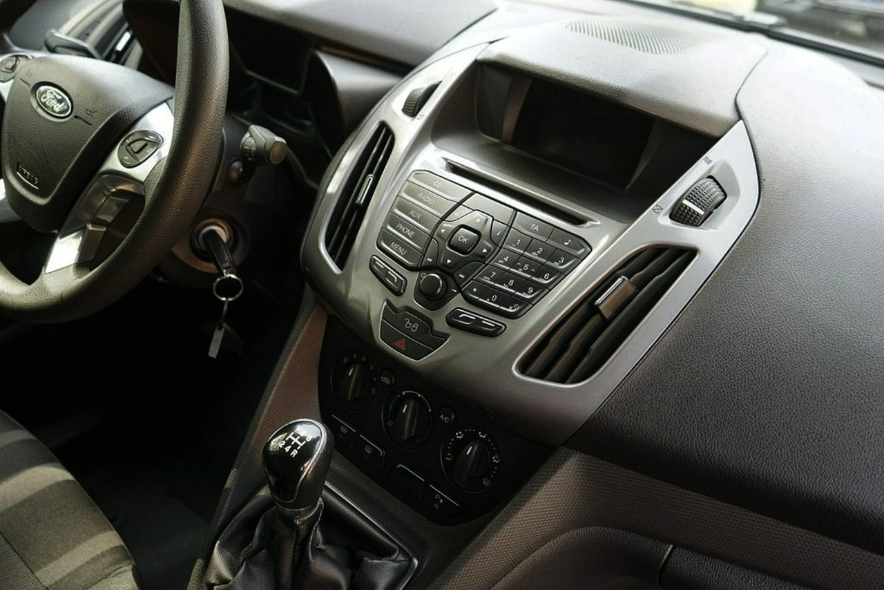 Ford Transit Connect - Zdjęcie 22