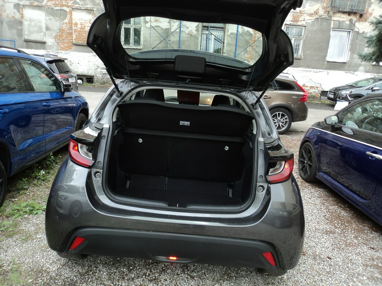 Mazda 2 Hybrid - Zdjęcie 6