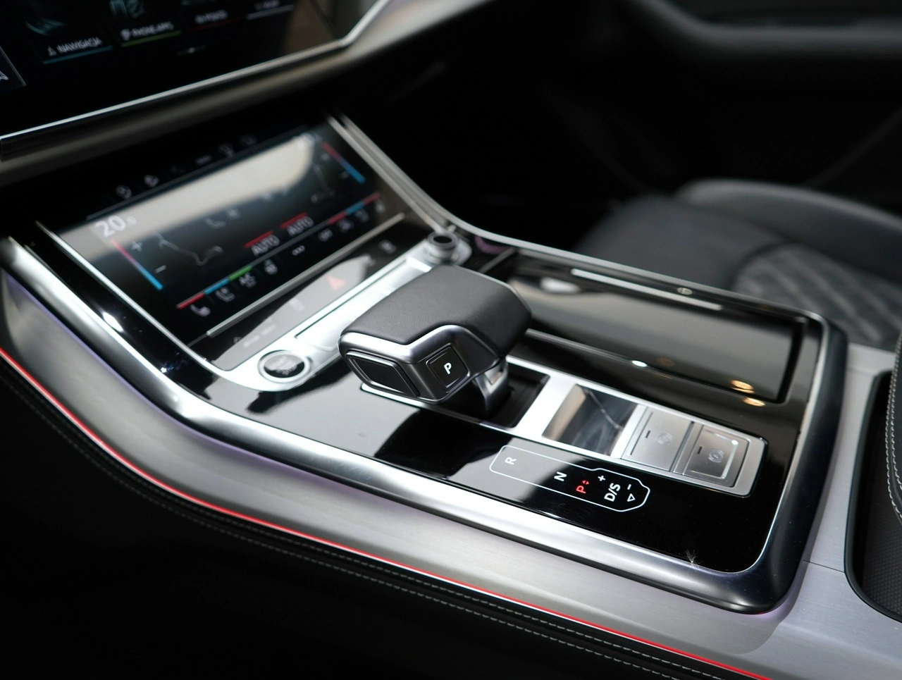 Audi Q8 - Zdjęcie 20