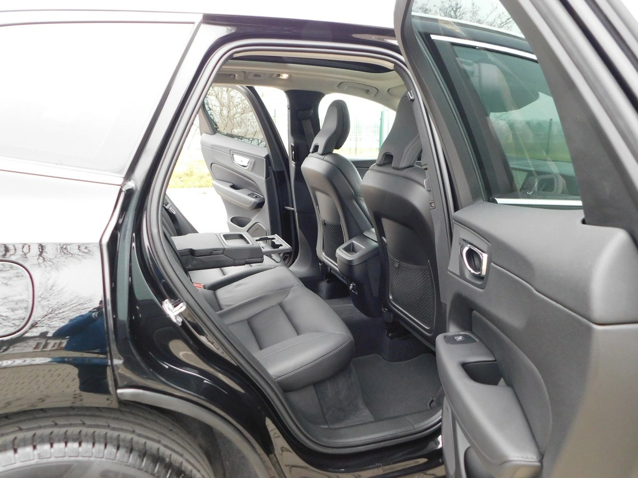 Volvo XC 60 - Zdjęcie 8
