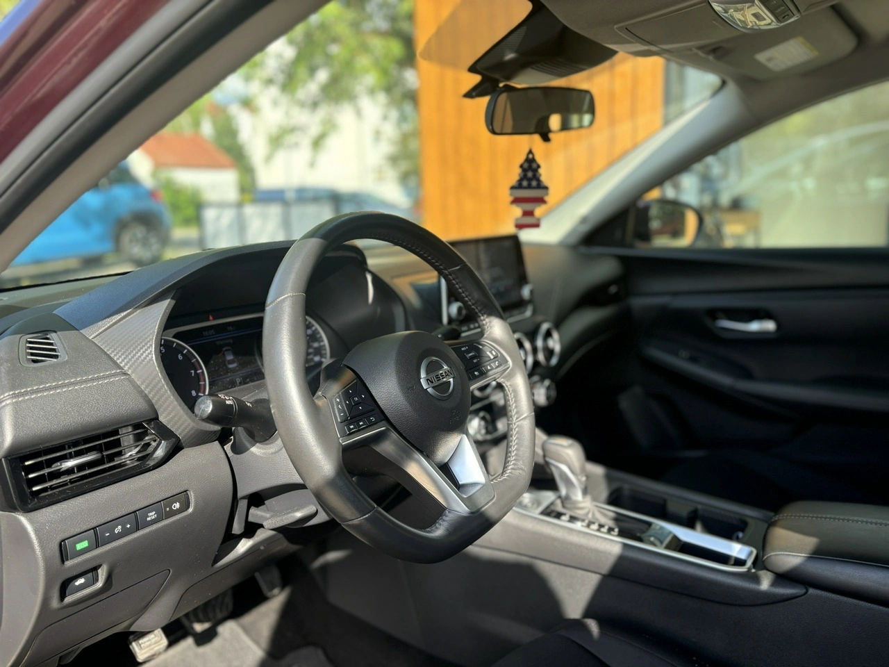 Nissan Sentra - Zdjęcie 9