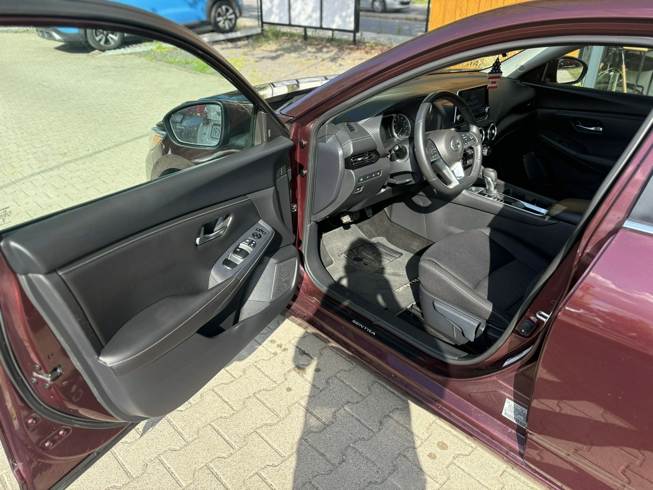 Nissan Sentra - Zdjęcie 6