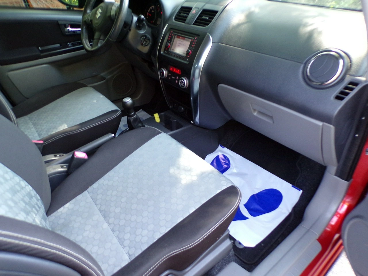 Suzuki SX4 - Zdjęcie 17