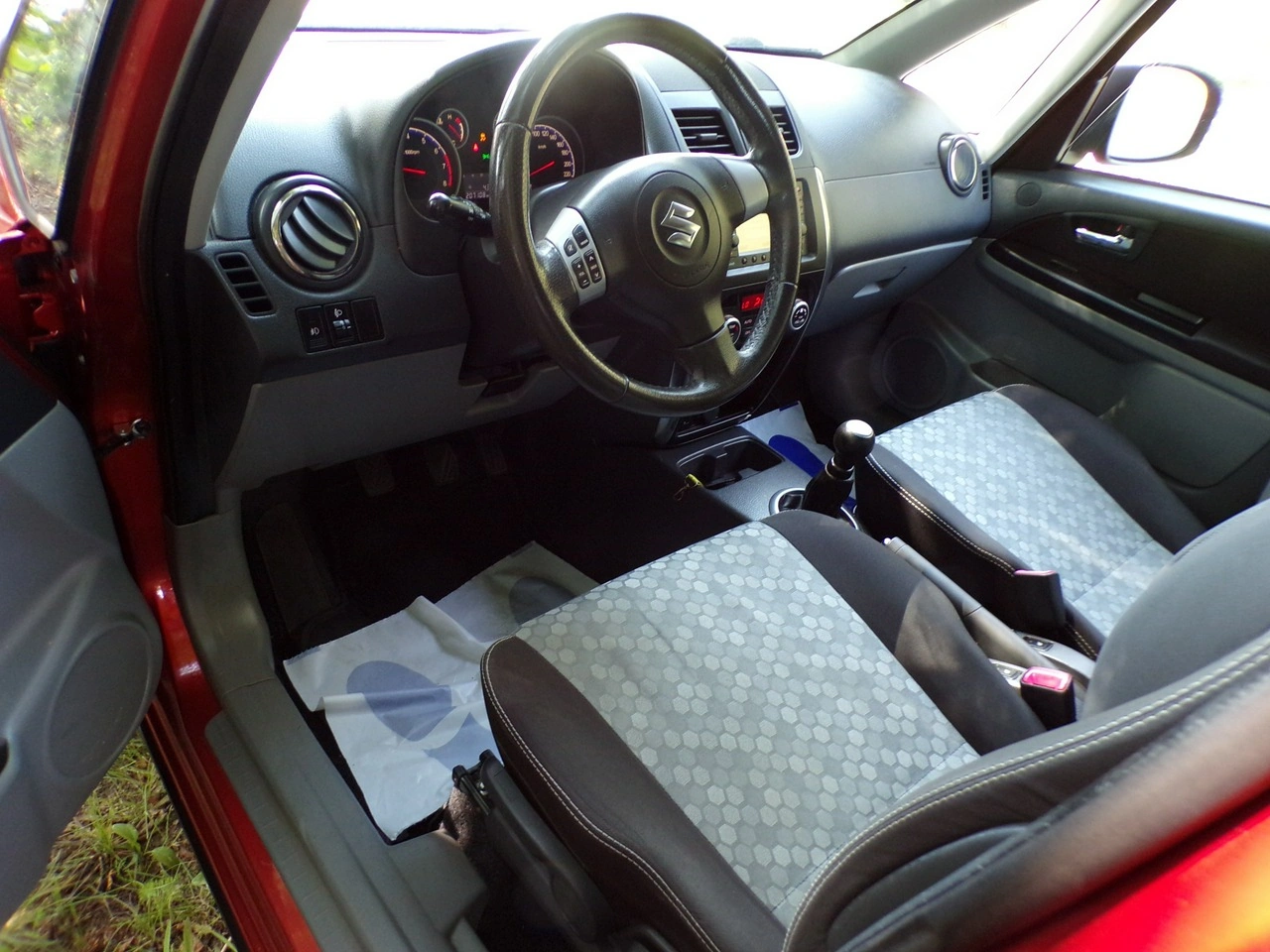 Suzuki SX4 - Zdjęcie 26