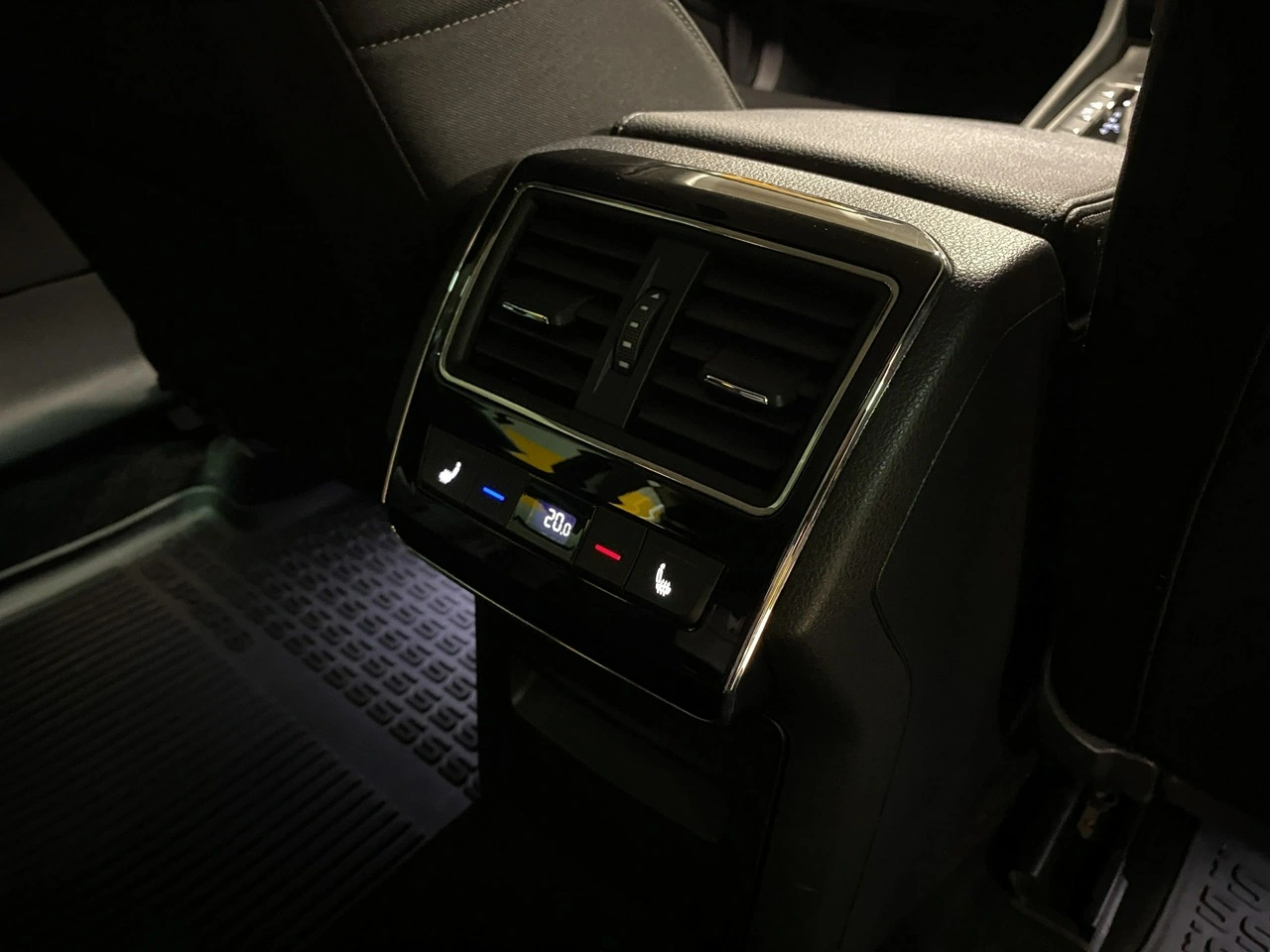 Skoda Superb - Zdjęcie 15