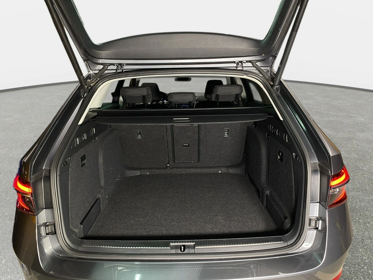 Skoda Superb - Zdjęcie 16