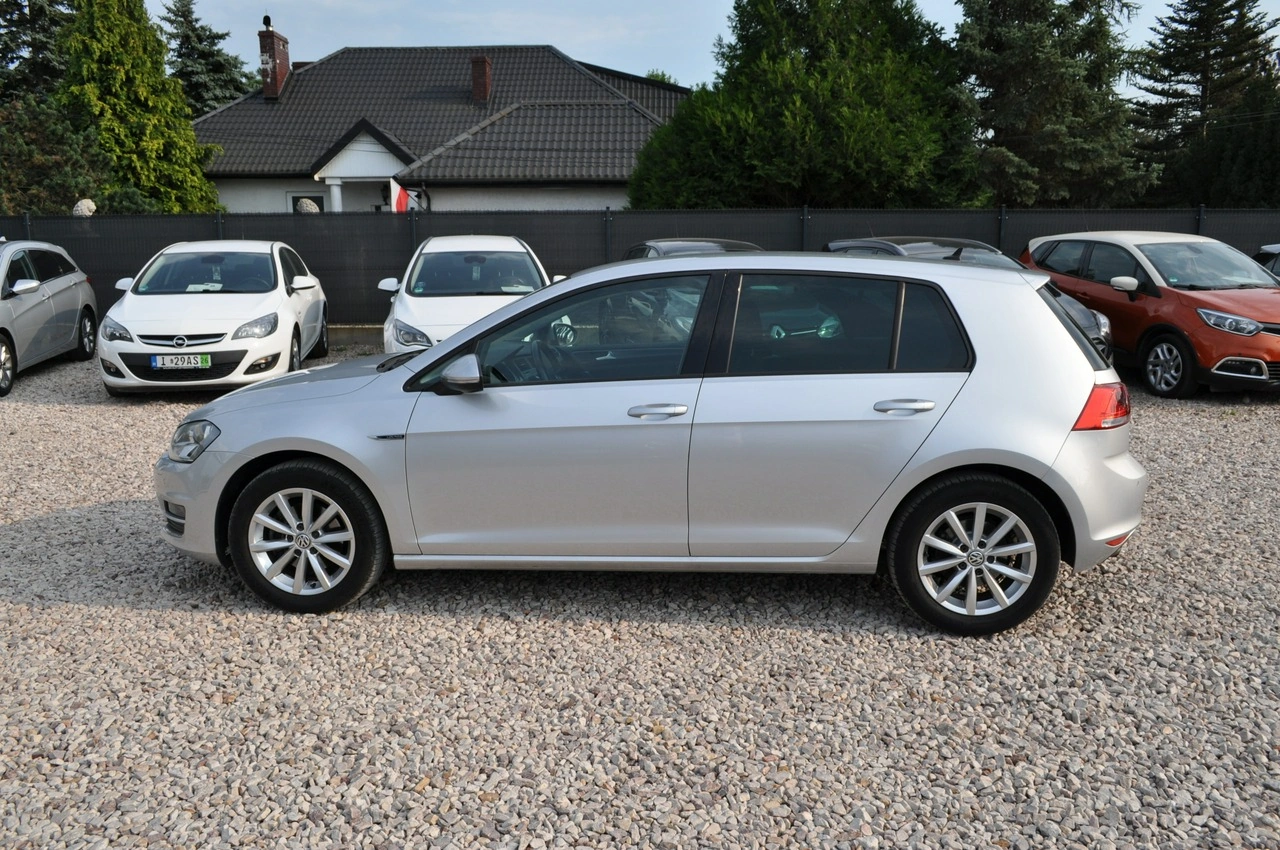Volkswagen Golf - Zdjęcie 10