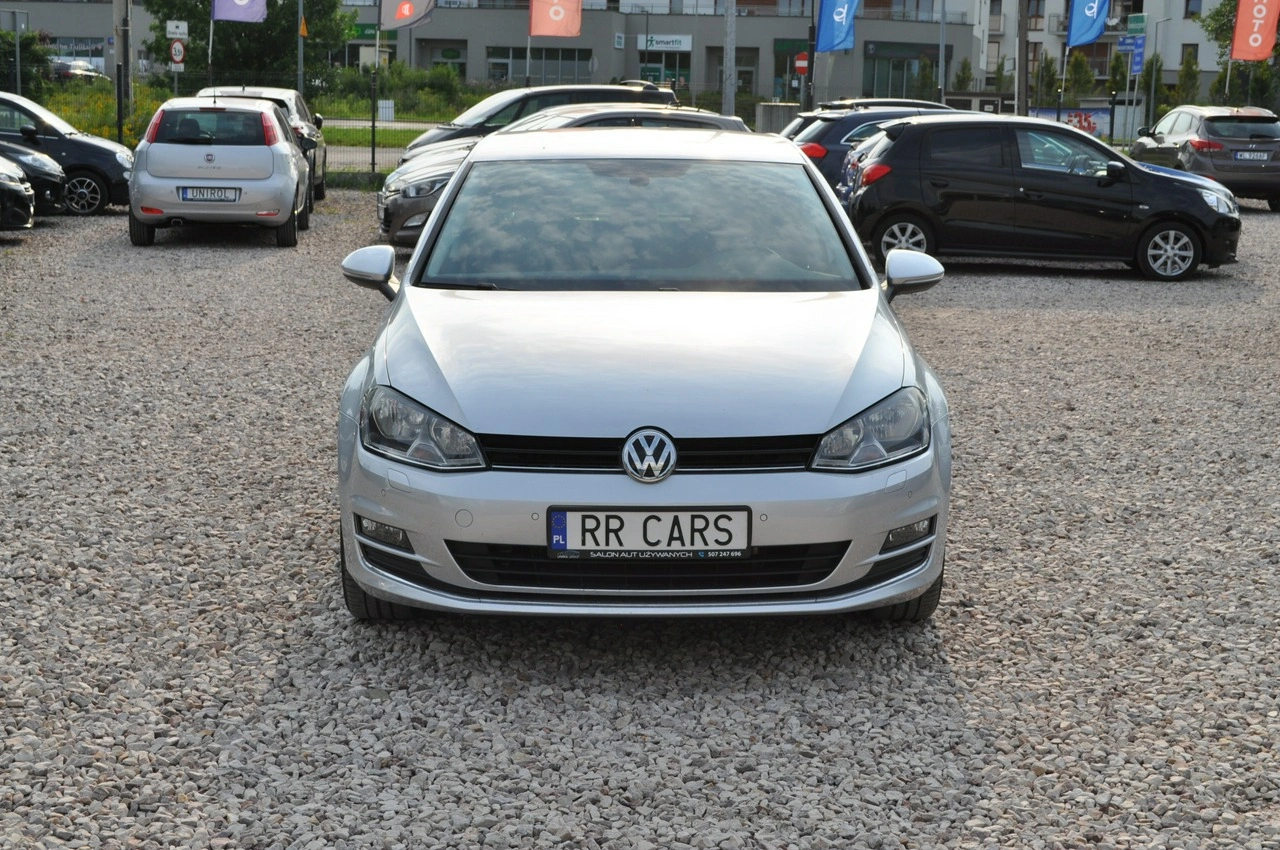 Volkswagen Golf - Zdjęcie 14