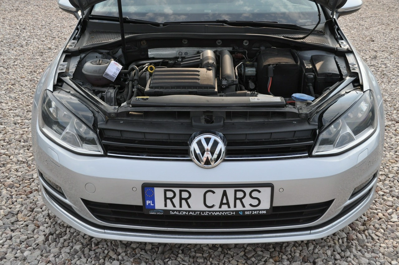 Volkswagen Golf - Zdjęcie 39