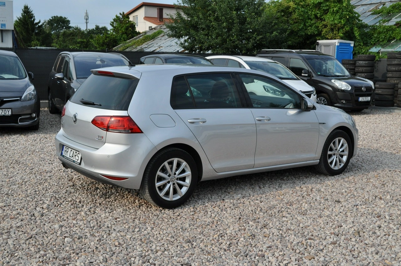 Volkswagen Golf - Zdjęcie 4