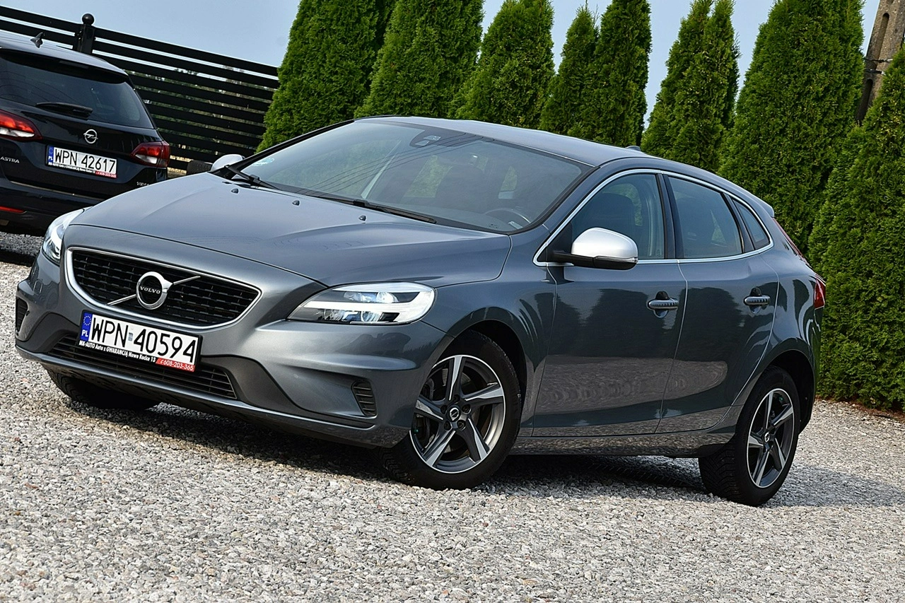 Volvo V40 - Zdjęcie 9