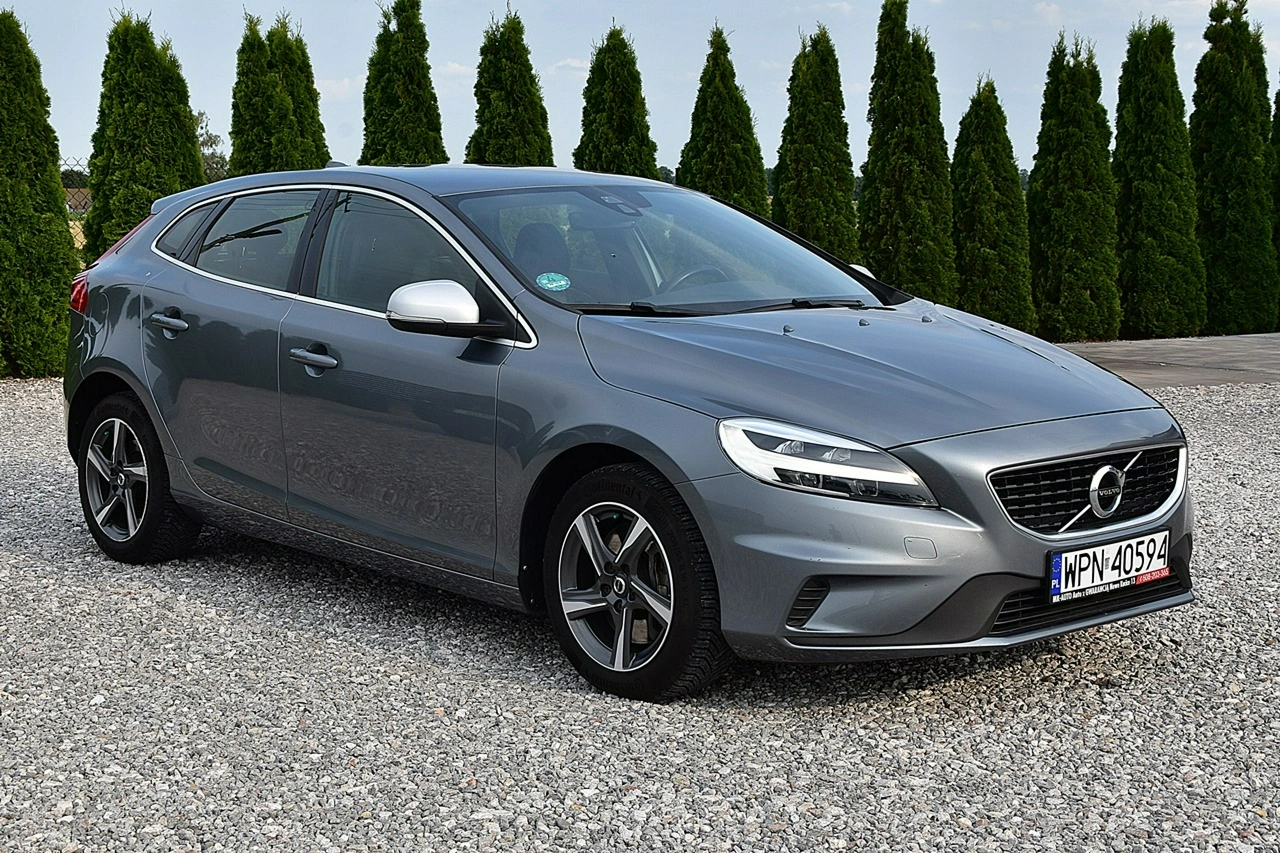 Volvo V40 - Zdjęcie 28
